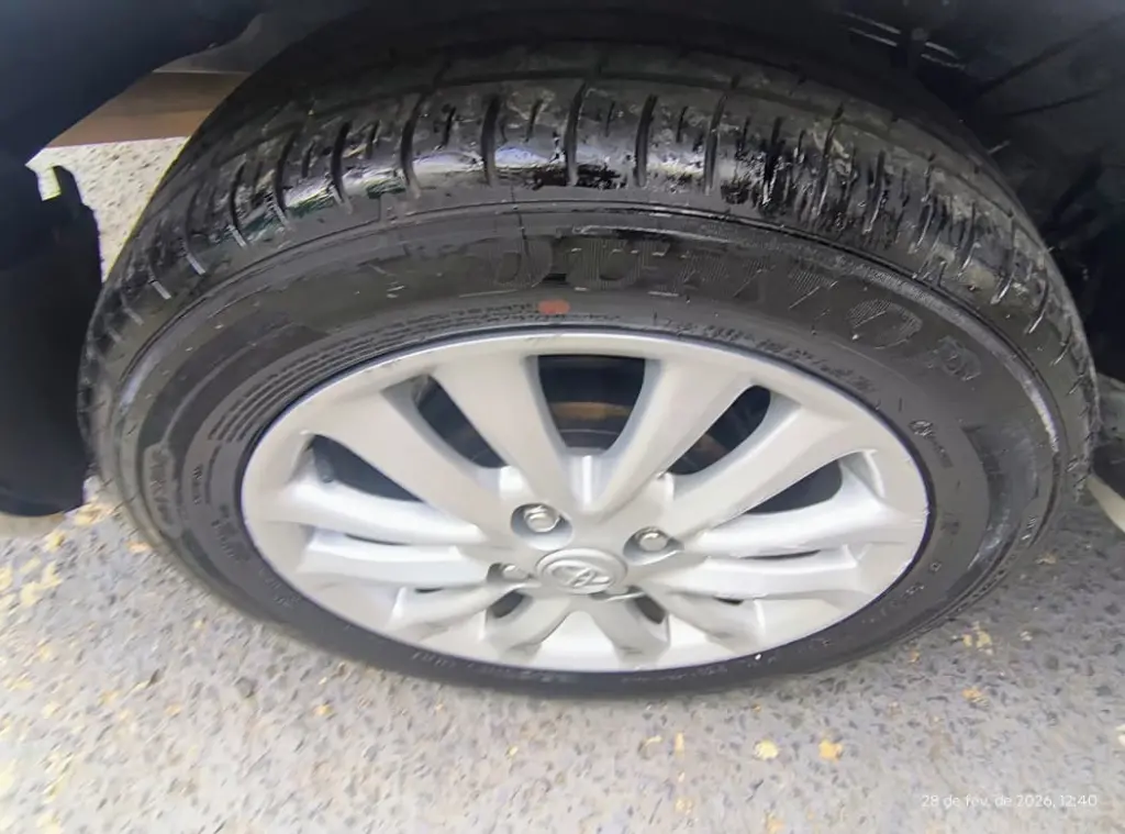 TOYOTA Etios Sedan - Foto