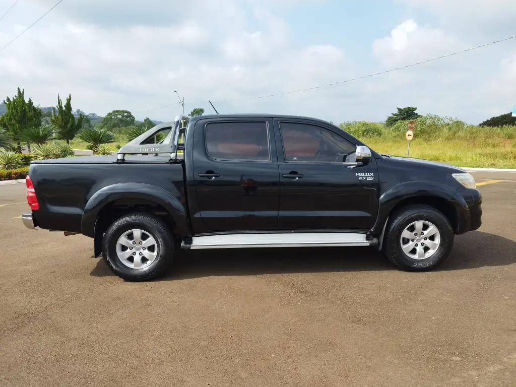 TOYOTA Hilux Caminhonete - Foto