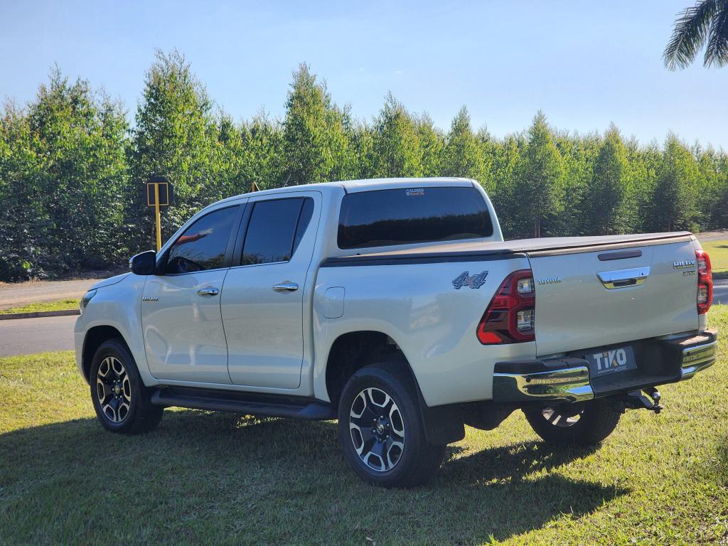 TOYOTA Hilux Caminhonete - Foto