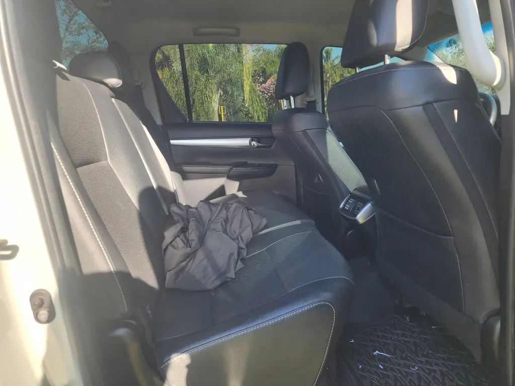 TOYOTA Hilux Caminhonete - Foto