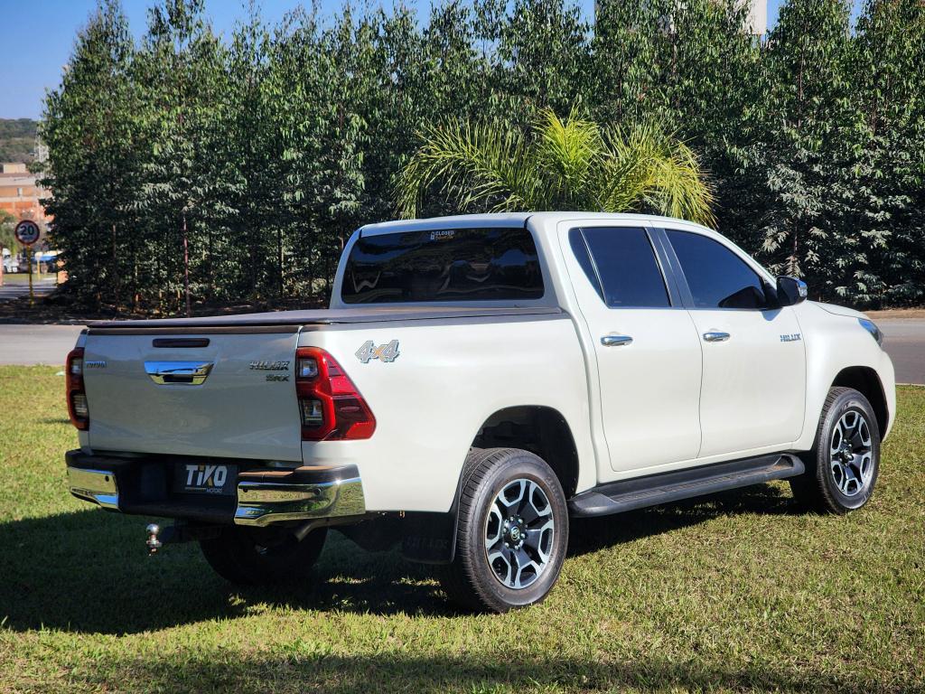 TOYOTA Hilux Caminhonete - Foto