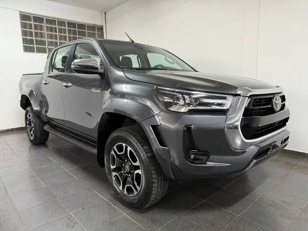 TOYOTA Hilux Caminhonete - Foto