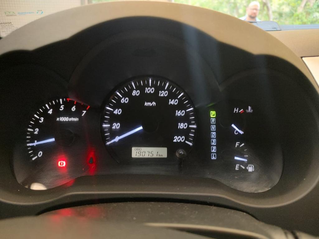 TOYOTA Hilux Caminhonete - Foto