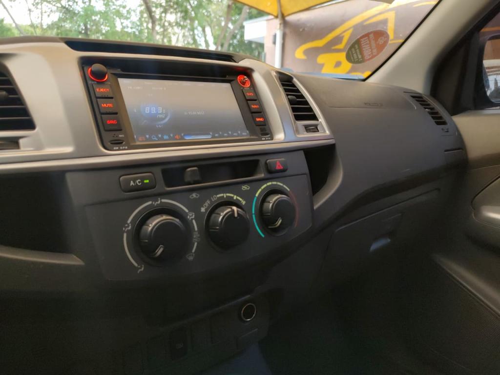 TOYOTA Hilux Caminhonete - Foto