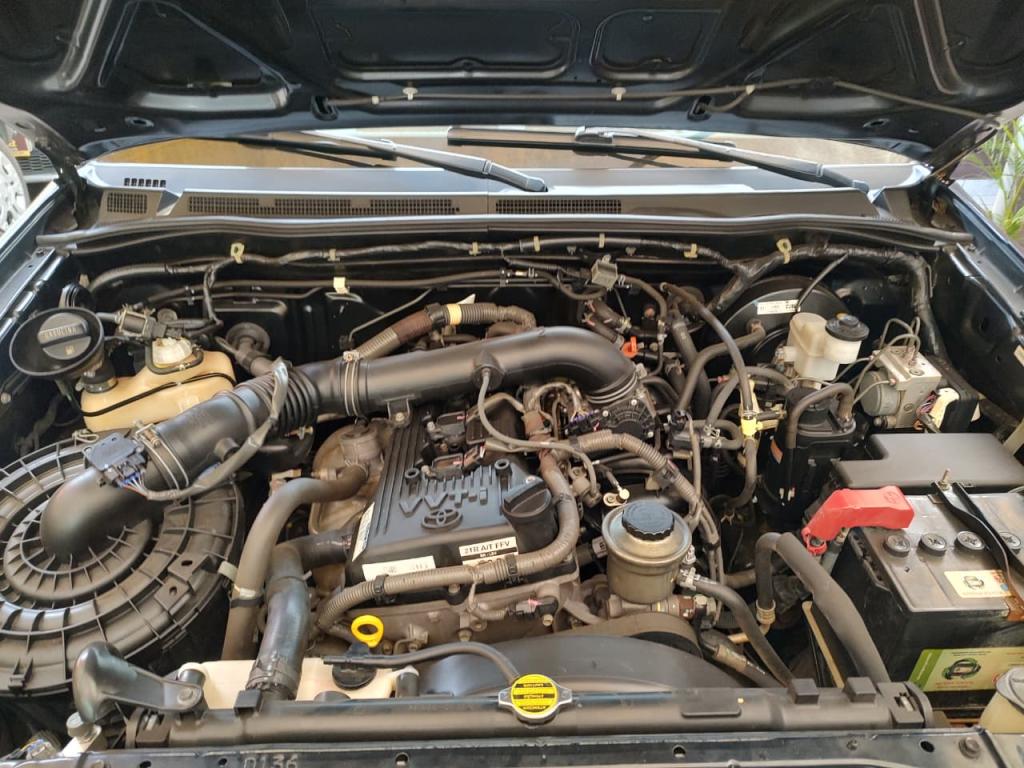 TOYOTA Hilux Caminhonete - Foto