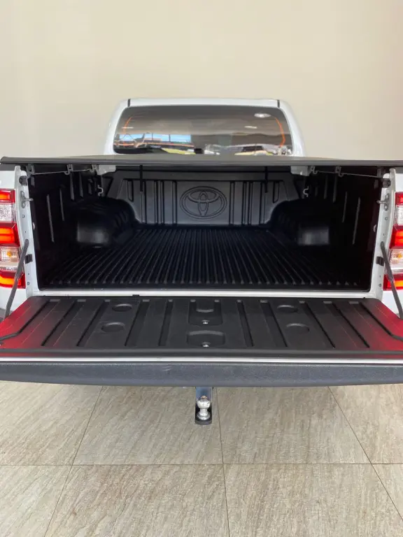 TOYOTA Hilux Caminhonete - Foto