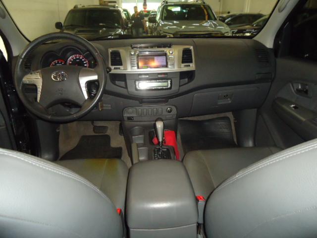 TOYOTA Hilux Caminhonete - Foto