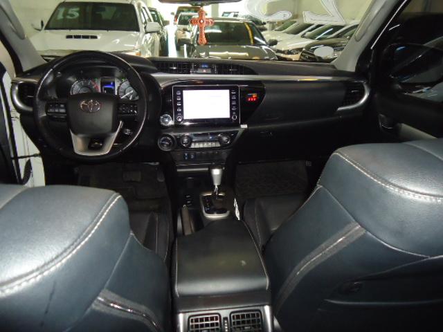 TOYOTA Hilux Caminhonete - Foto