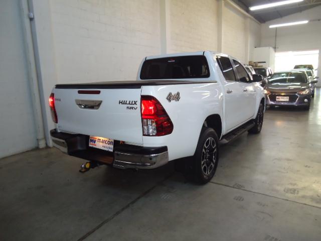 TOYOTA Hilux Caminhonete - Foto