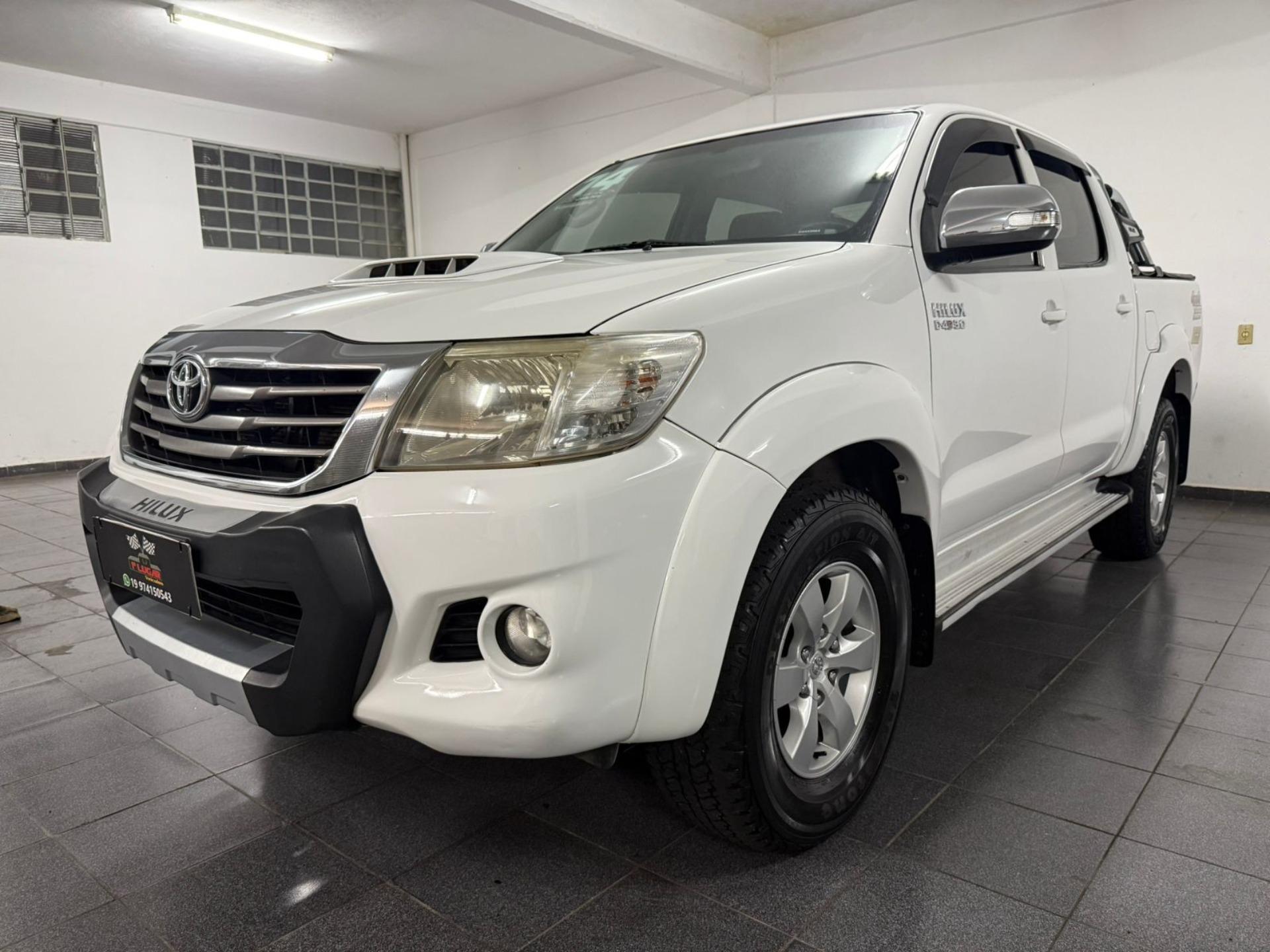 TOYOTA Hilux Caminhonete - Foto