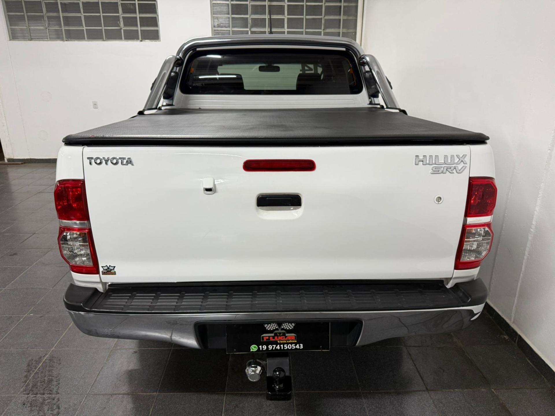 TOYOTA Hilux Caminhonete - Foto