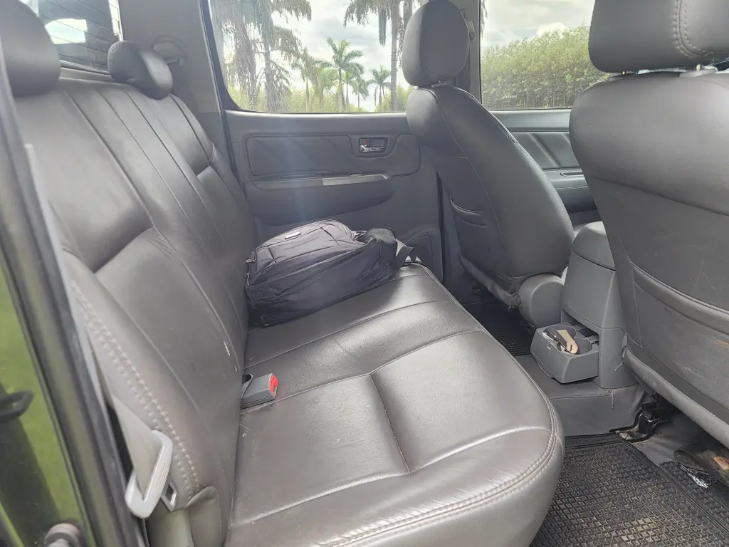 TOYOTA Hilux Caminhonete - Foto