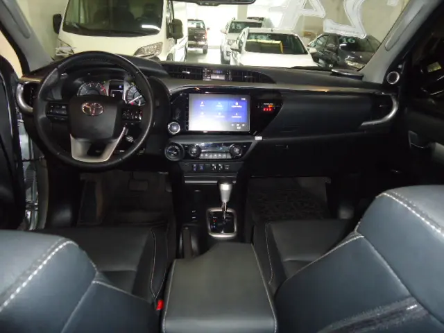 TOYOTA Hilux Caminhonete - Foto