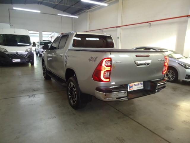 TOYOTA Hilux Caminhonete - Foto