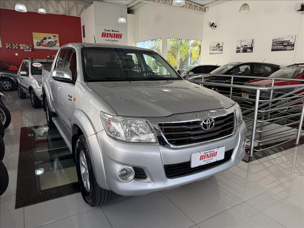 TOYOTA Hilux Caminhonete