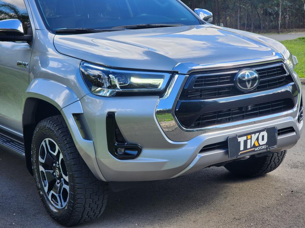 TOYOTA Hilux Caminhonete - Foto