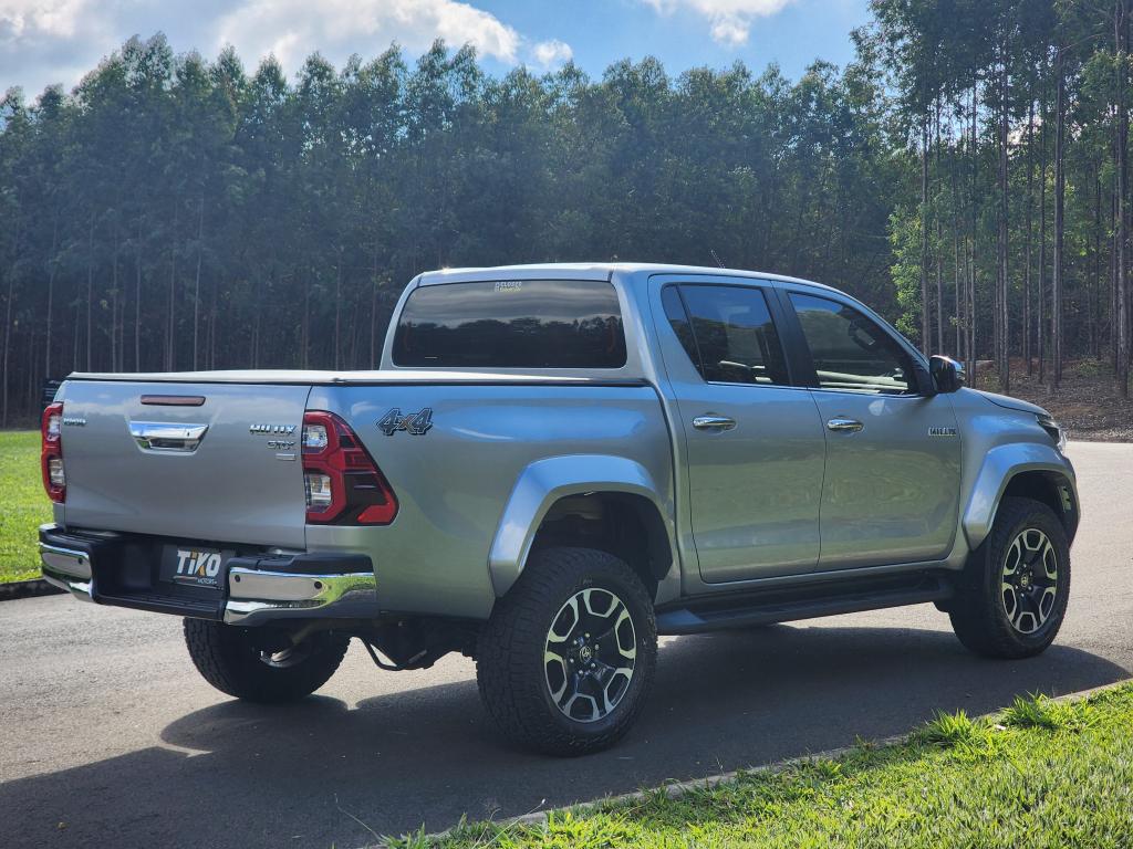 TOYOTA Hilux Caminhonete - Foto