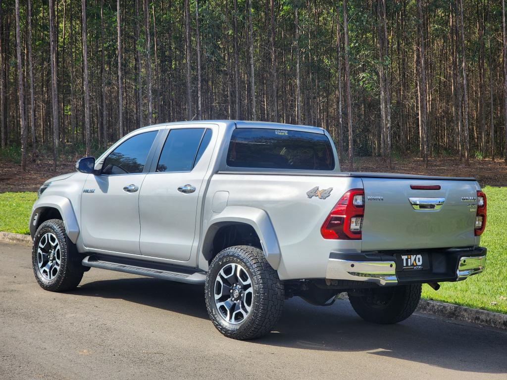 TOYOTA Hilux Caminhonete - Foto