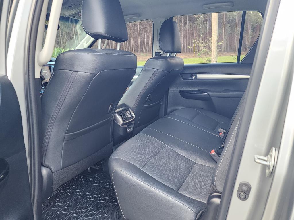 TOYOTA Hilux Caminhonete - Foto