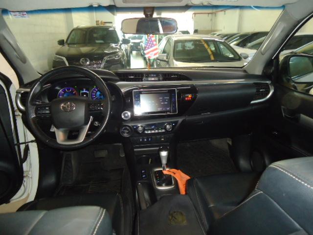 TOYOTA Hilux Caminhonete - Foto