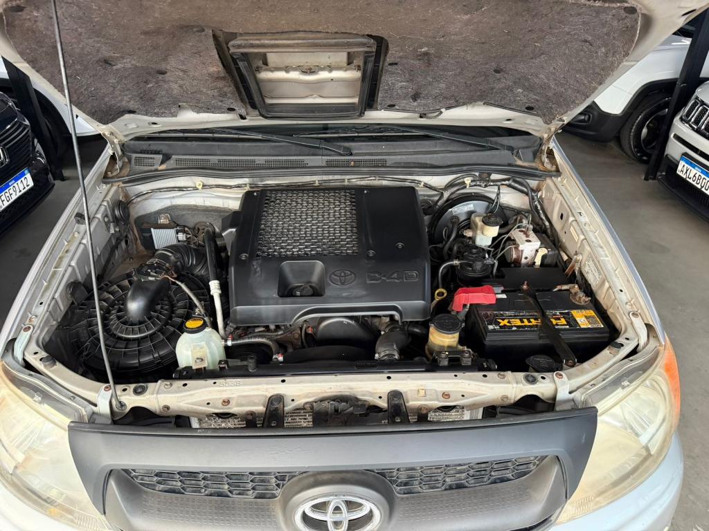 TOYOTA Hilux Caminhonete - Foto