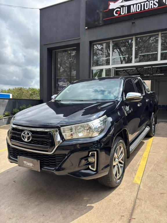 TOYOTA Hilux Caminhonete - Foto