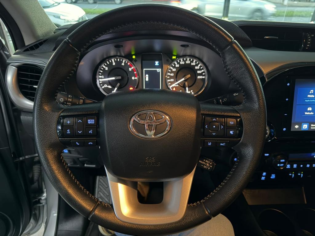 TOYOTA Hilux Caminhonete - Foto