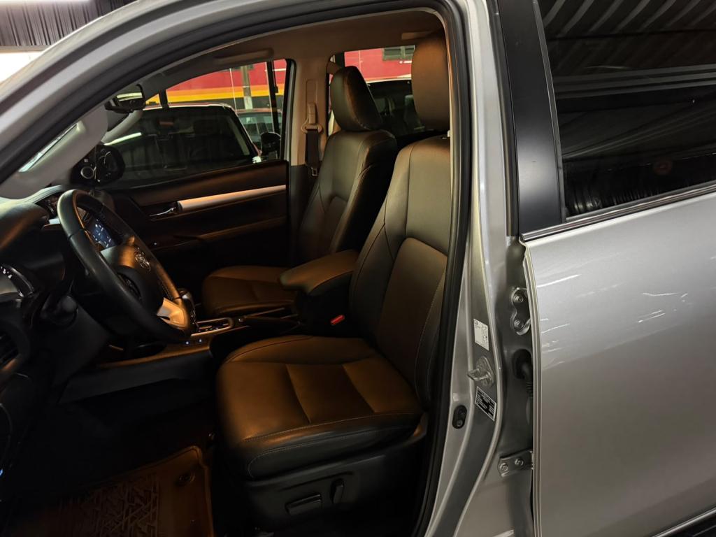 TOYOTA Hilux Caminhonete - Foto