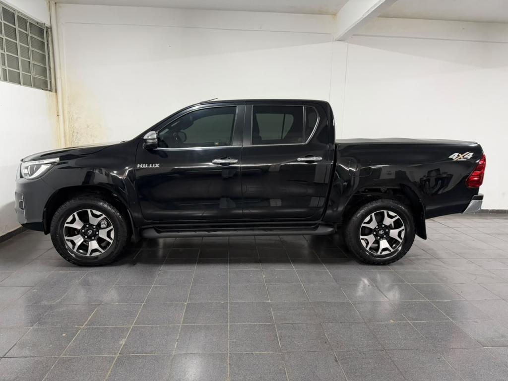 TOYOTA Hilux Caminhonete - Foto
