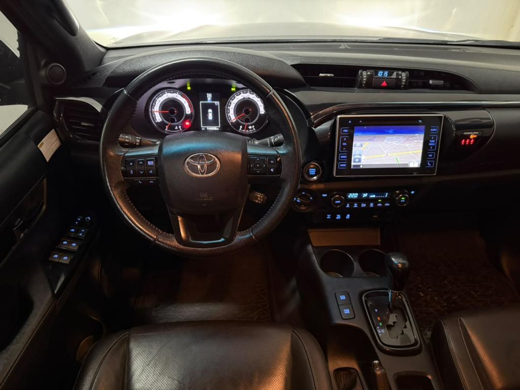 TOYOTA Hilux Caminhonete - Foto