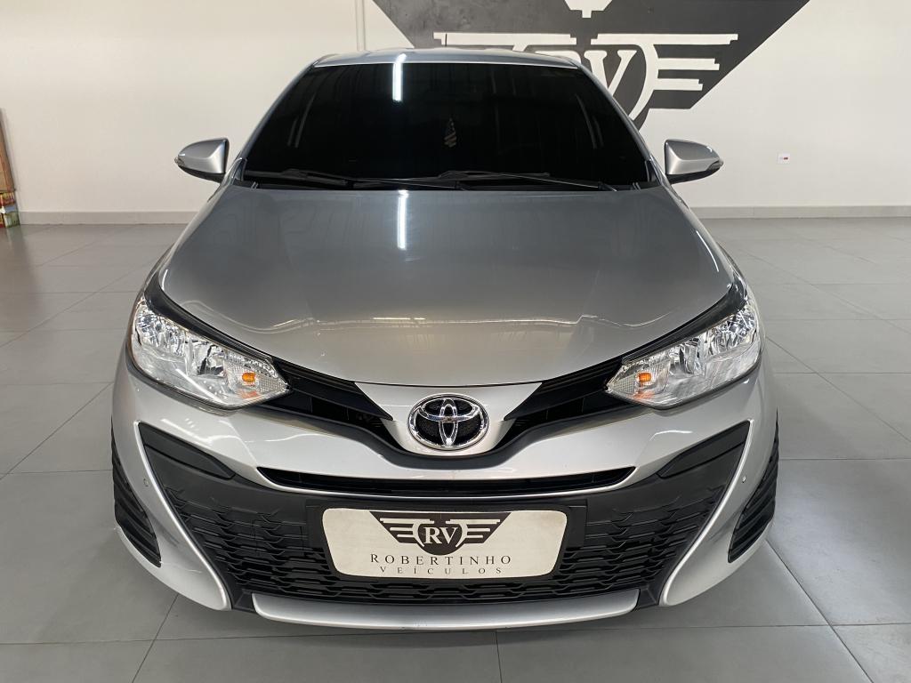 TOYOTA Yaris Hatch - Miniatura