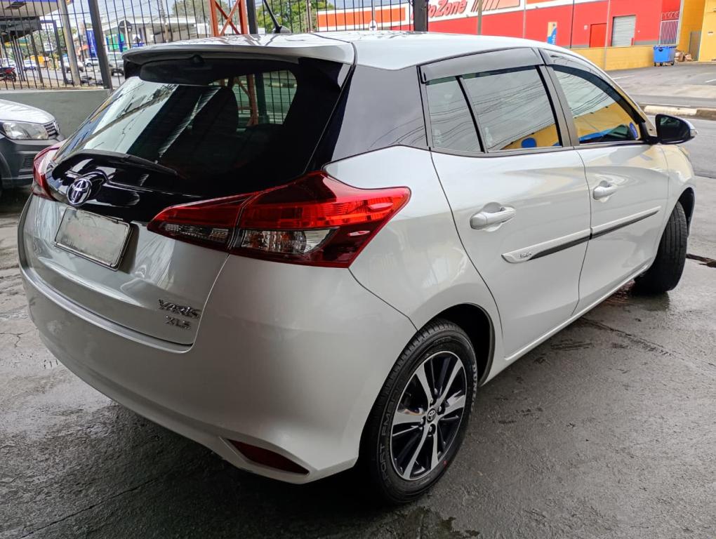 TOYOTA Yaris Hatch - Foto