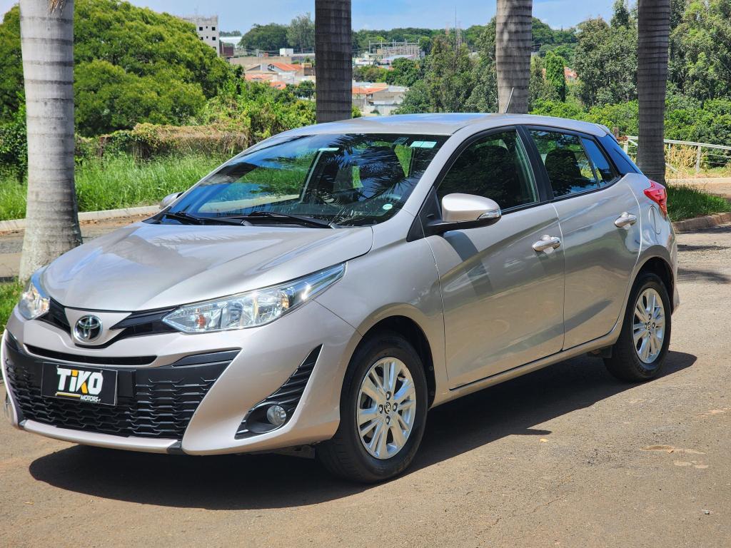 TOYOTA Yaris Hatch - Foto