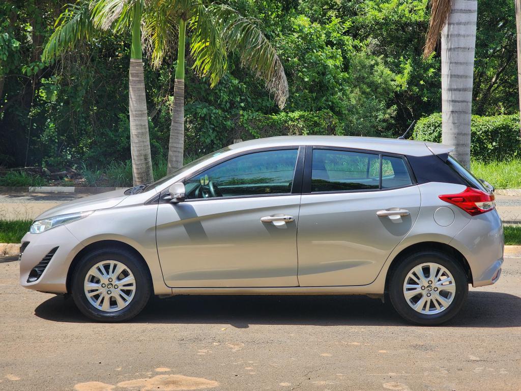 TOYOTA Yaris Hatch - Foto