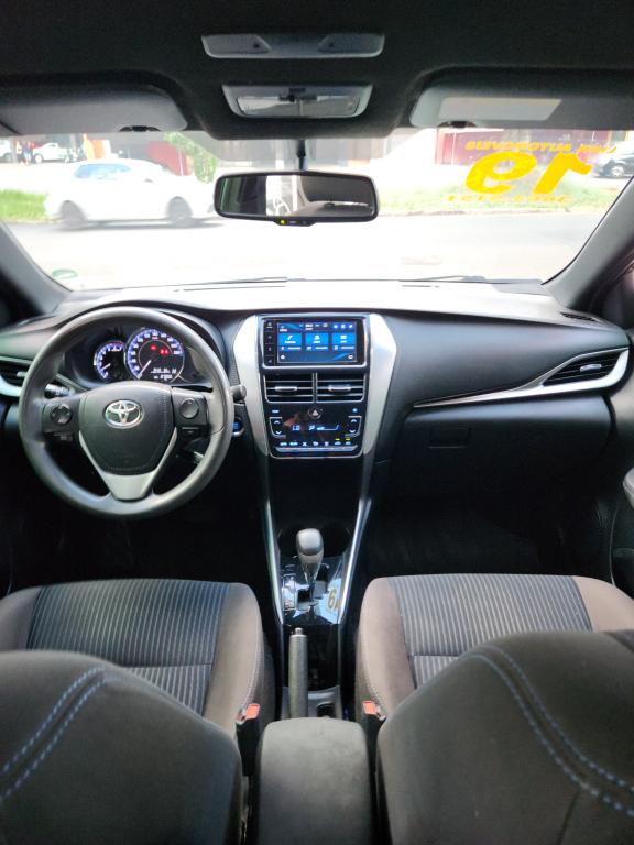 TOYOTA Yaris Hatch - Foto