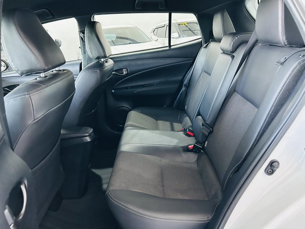 TOYOTA Yaris Hatch - Foto