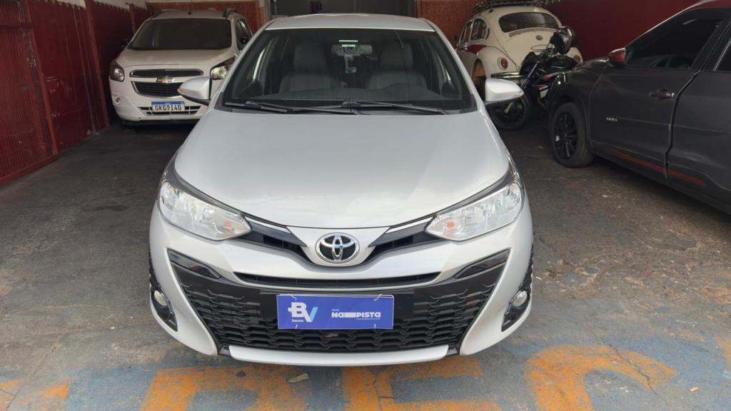 TOYOTA Yaris Hatch - Foto