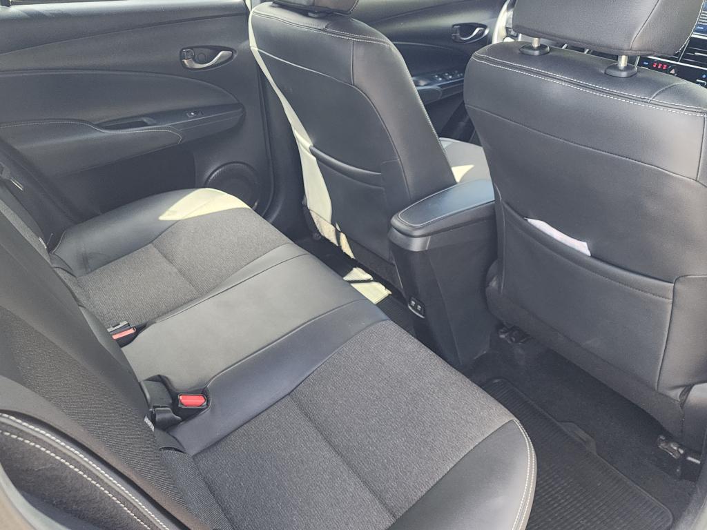 TOYOTA Yaris Hatch - Foto