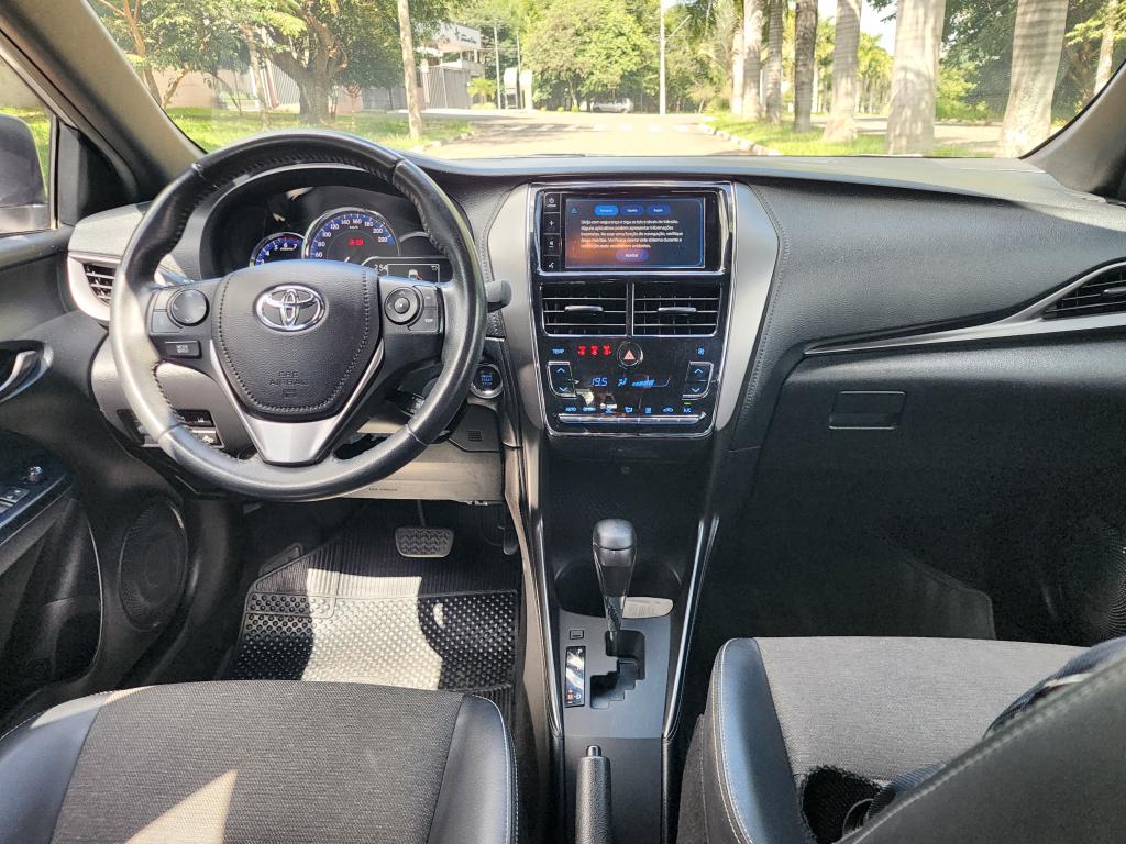 TOYOTA Yaris Hatch - Foto