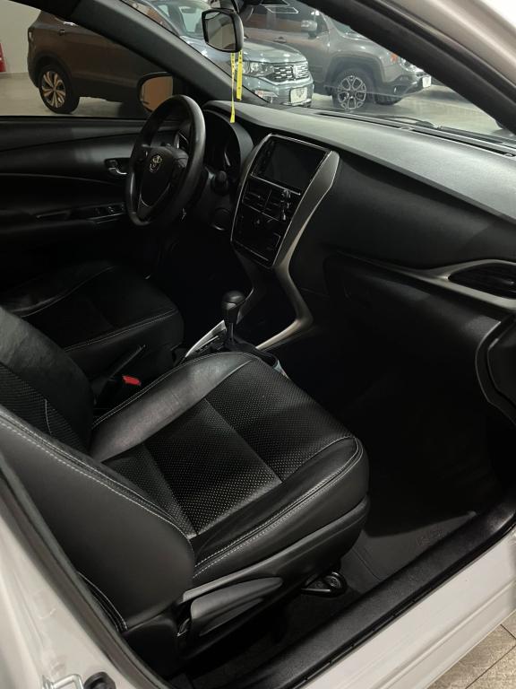 TOYOTA Yaris Hatch - Foto