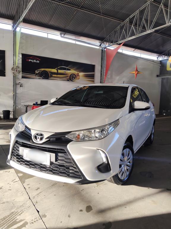 TOYOTA Yaris Hatch