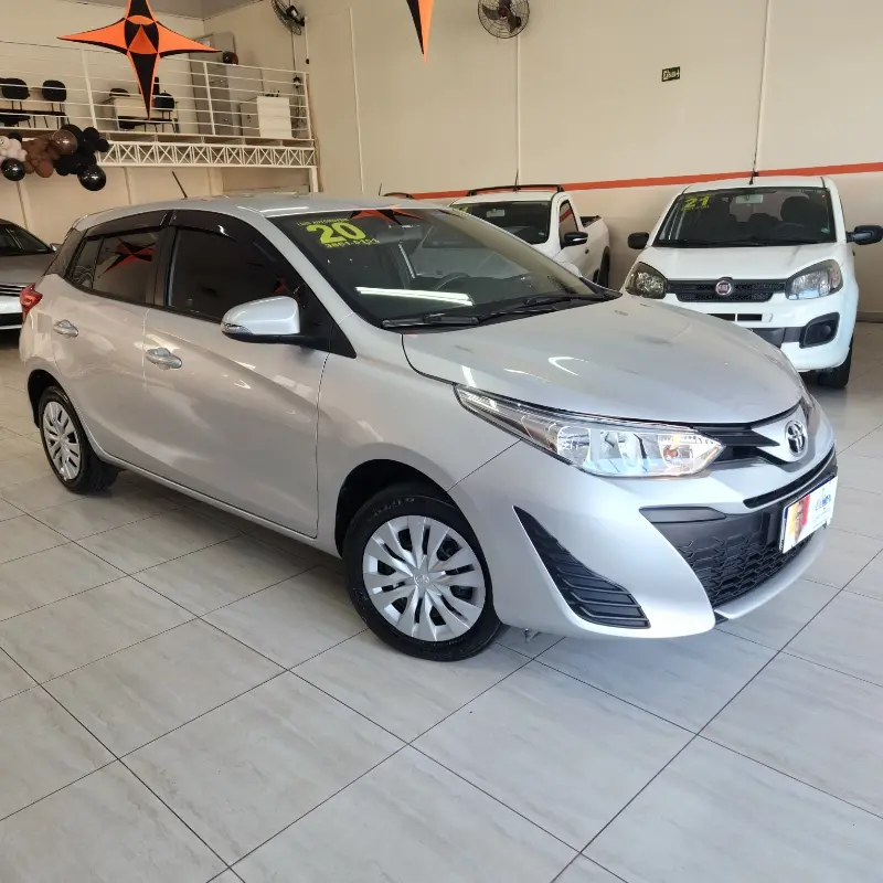TOYOTA Yaris Hatch