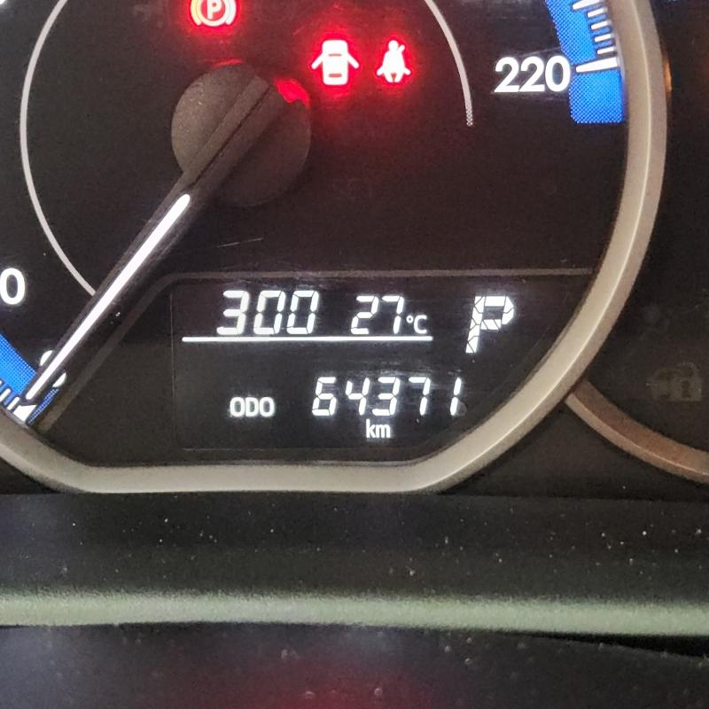 TOYOTA Yaris Hatch - Foto