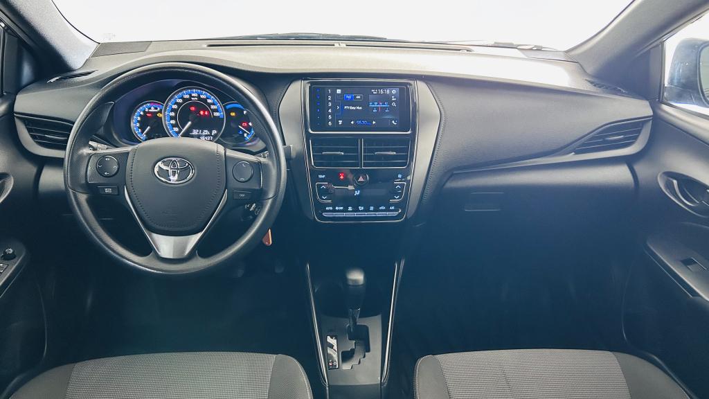 TOYOTA Yaris Hatch - Foto