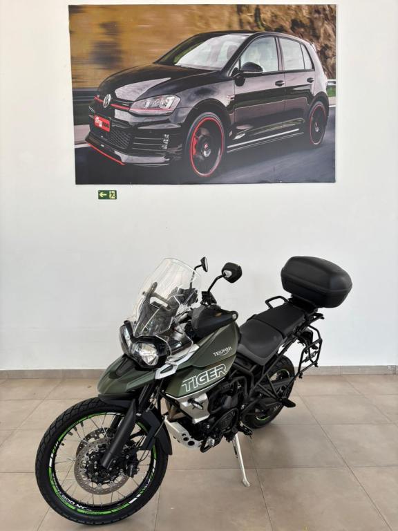 TRIUMPH Tiger 800 - Foto