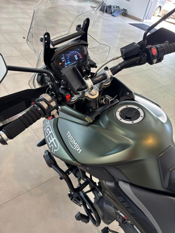 TRIUMPH Tiger 800 - Foto