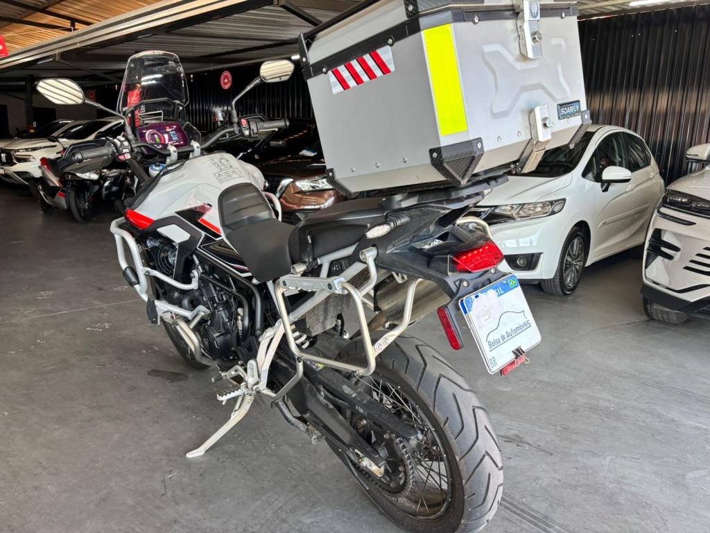 TRIUMPH Tiger 900 - Foto