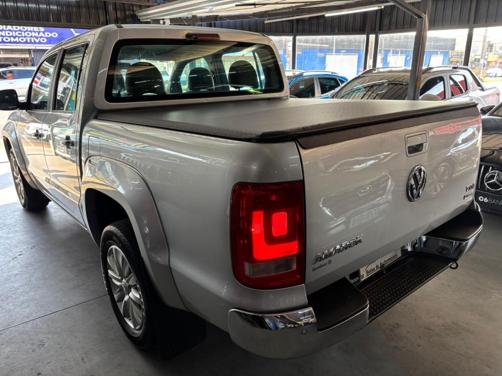VOLKSWAGEN Amarok - Foto