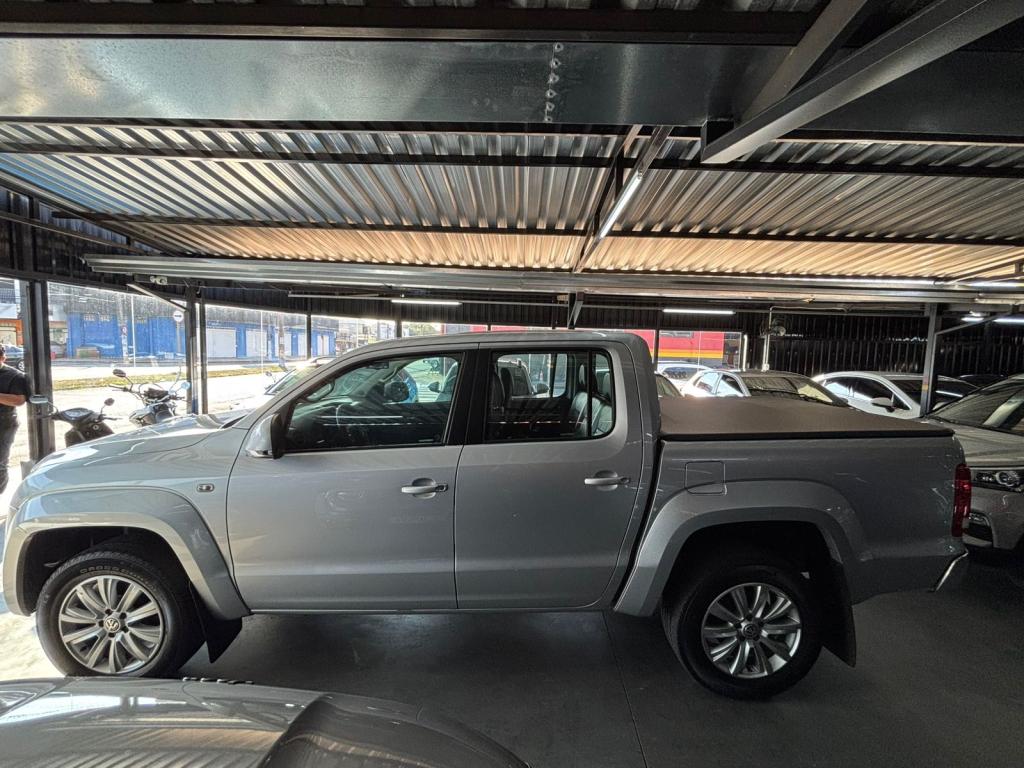 VOLKSWAGEN Amarok - Foto