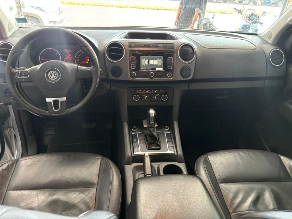 VOLKSWAGEN Amarok - Foto
